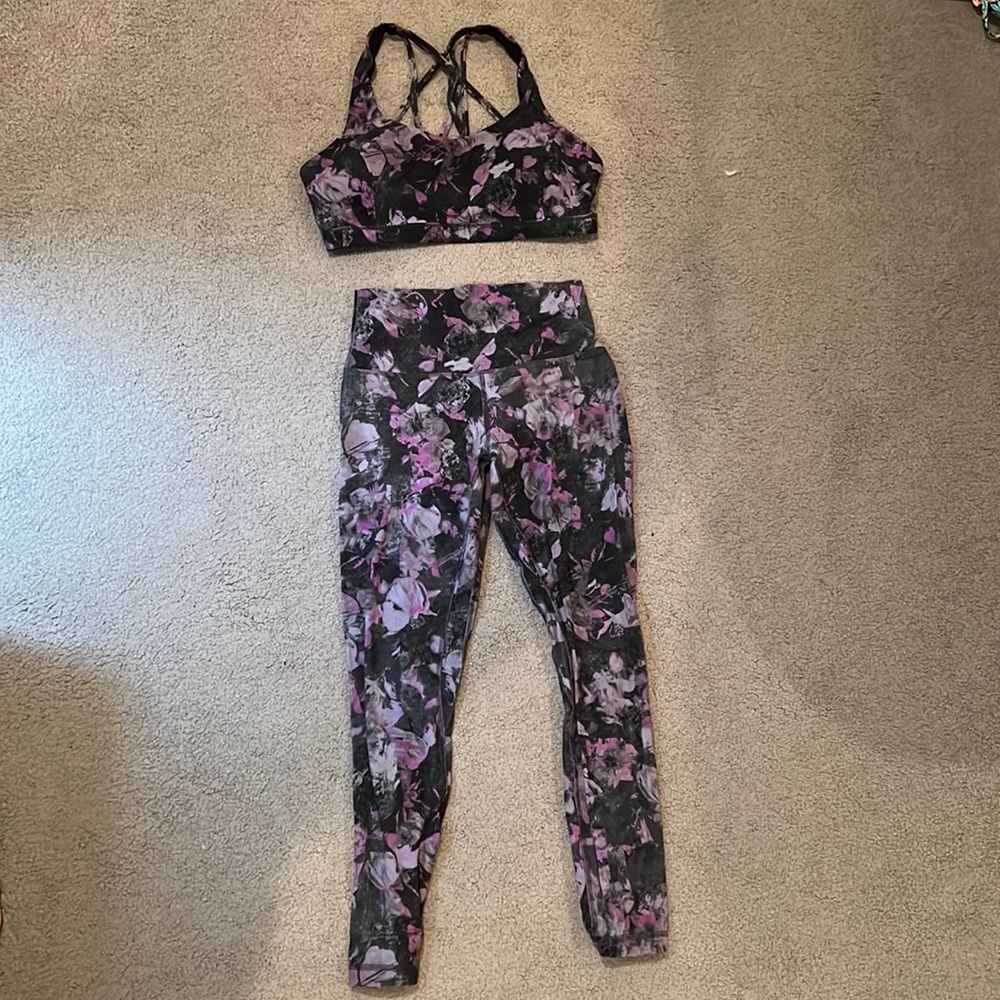 Matching lululemon size 10 bra and size 6 align leggings